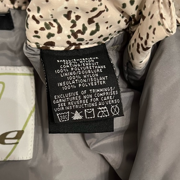 SOLD- Orage Snowboarding Pants - Picture 9 of 10